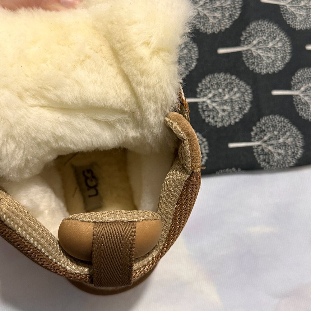 Brown Ugg High-Top Warm Boots - Picture 6 of 9